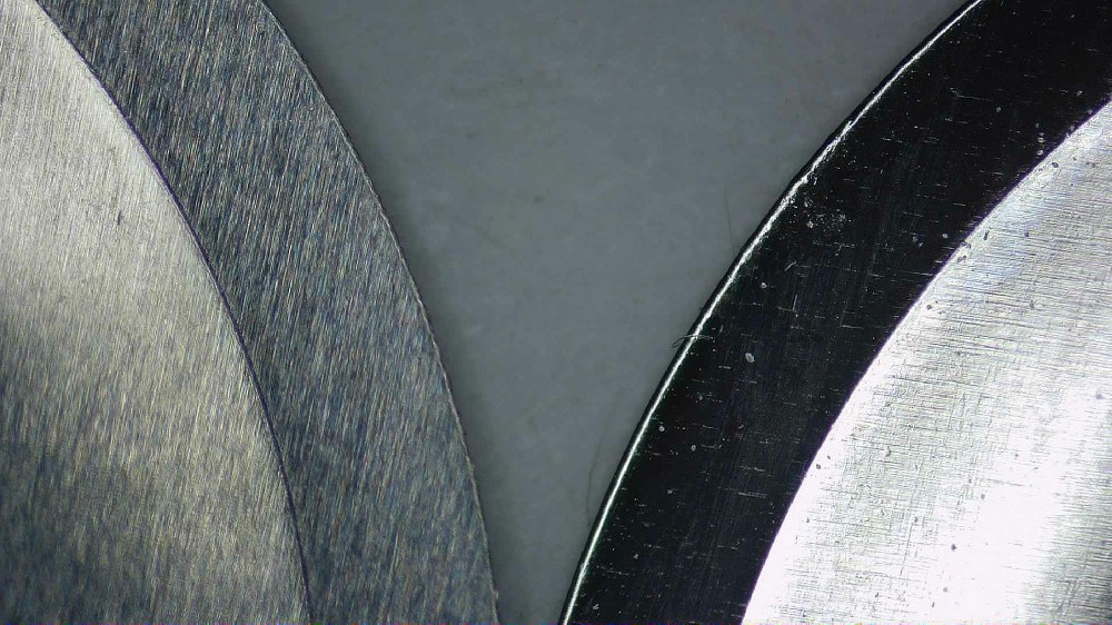 316L汽車沖壓零部件拋光去毛刺